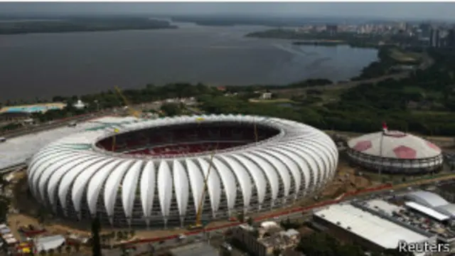 Estádio Beira-Rio em Porto Alegre visto de cima / Crédito da foto: Reuters