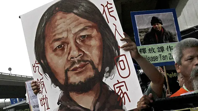 香港民主派示威者为谭作人被捕游行抗议（资料图片）