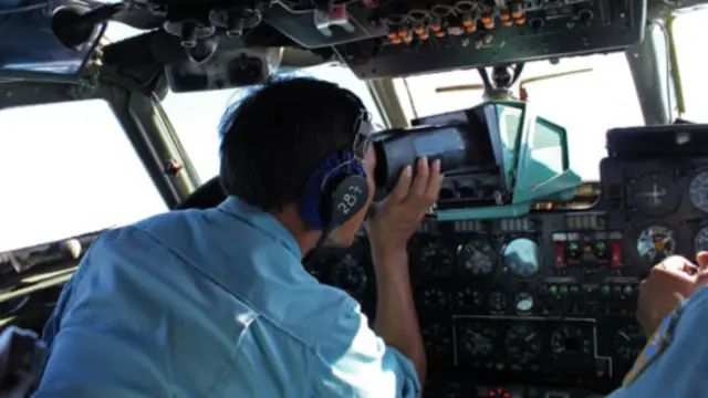 Úc nói họ đã huy động mọi lực lượng cho việc tìm kiếm MH370