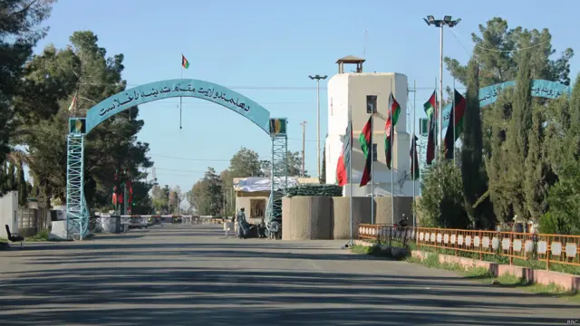 هلمند در سالهای گذشته یکی از ولایت‌های نا امن افغانستان به شمار می‌رفته‌است. 