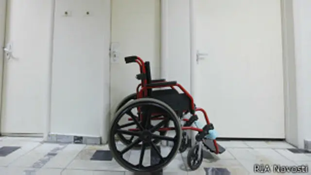 Кресло-каталка