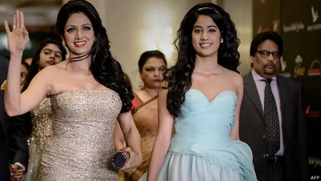 اداکارہ سری دیوی کی بیٹی جانوی بالی ووڈ میں قدم رکھنے والي ہیں