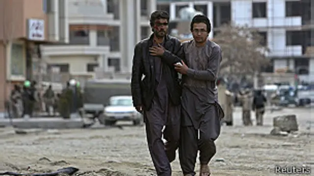 جب حملہ ہوا تو بیشتر افراد بھاگ نکلنے میں کامیاب رہے