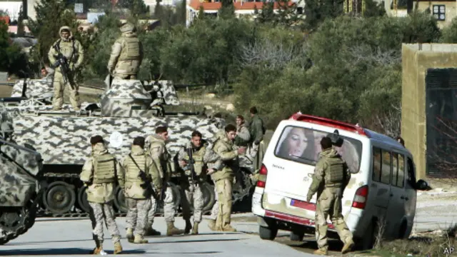 تعد مدينة عرسال أحد الملاذات الرئيسية في لبنان أمام النازحين السوريين.