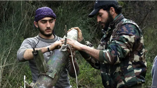 عناصر من الجيش السوري الحر في جبل الاكراد بمحافظة اللاذقية