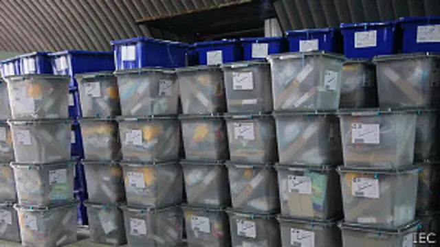 اینکه قدرت سیاسی واقعا از صندوق آرای ملت بیرون آید، برای دهها سال تنها در حد رویا بود