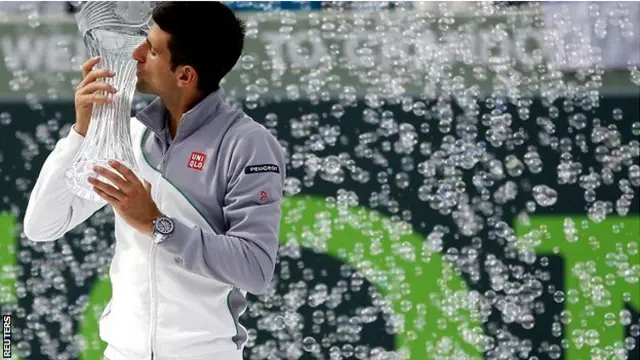 جوکووچ یہ اعزاز سب سے زیادہ بار جیتنے والے کھلاڑیوں کی فہرست میں اب امریکہ کے پیٹ سیمپرس سے آگے نکل گئے ہیں