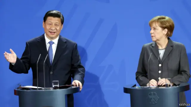 習近平與德國總理默克爾共同會見記者 