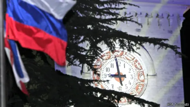 Перевод часов на симферопольском вокзале на московское время 30 марта 2014 г.