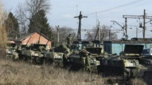 روسیه وایي د رستوف له سیمې ځینې پوځونه بېرته وباسي