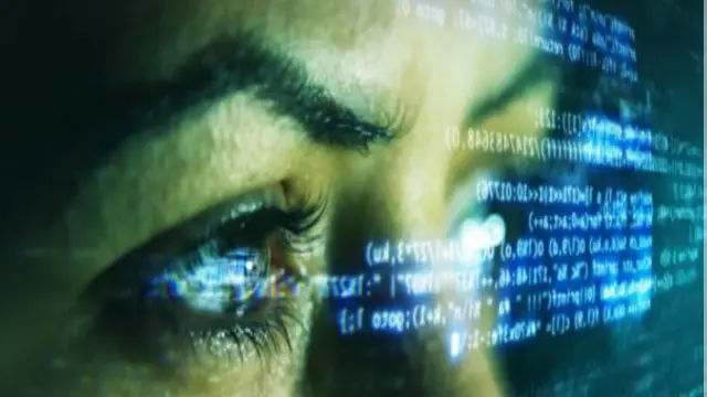 ہر تیسرے رائے دہندہ کا کہنا تھا کہ محسوس کرتے ہیں کہ وہ انٹرنیٹ پر حکومت کی مسلسل نگرانی میں ہیں