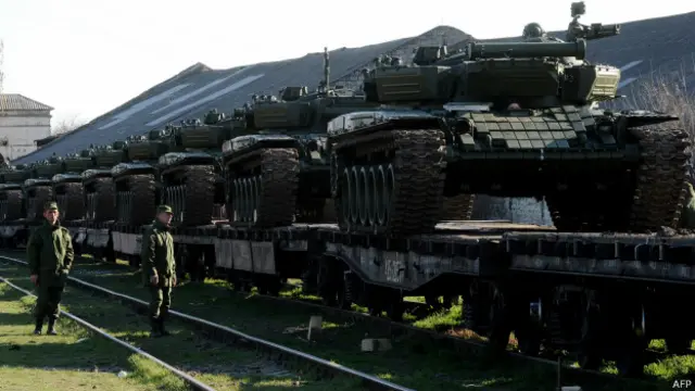Российские танки в Крыму
