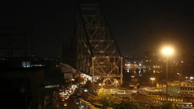 بھارت سے چلے جانے والے یہودیوں نے اپنے پیچھے ایشیا کے سب سے بڑے اپاسناگروہ میں سے ایک کو کولکتہ میں چھوڑ دیا ہے