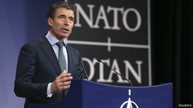 北约秘书长拉斯穆森1日对记者表示，他无法证实俄罗斯正在撤军，北约没有看到俄罗斯撤军。