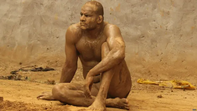 अखाड़े के पहलवानों की ज़िंदगी