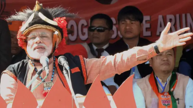 नरेंद्र मोदी