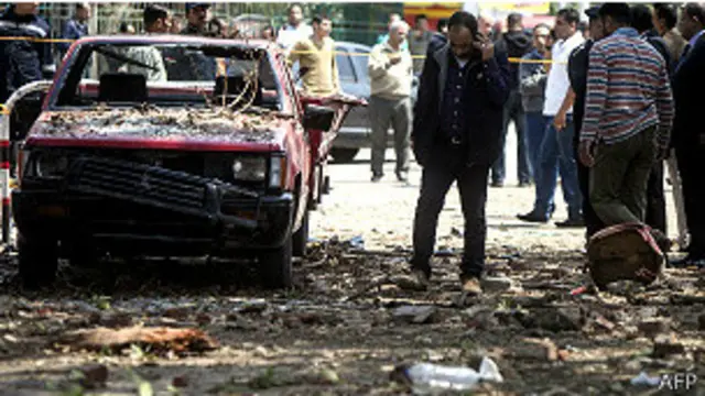 တိုက်ခိုက်မှုတွေကြောင့် ရဲတပ်ဖွဲ့ဝင် ၄၀၀ ကျော် သေဆုံးပြီးဖြစ်