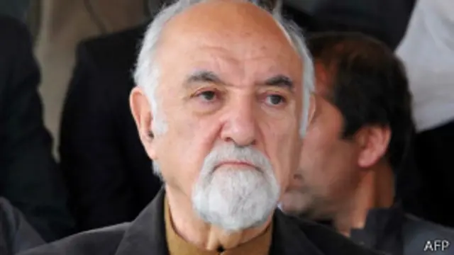 طالبان کی حکومت کے بعد حامد کرزئی کی صدارت میں وزیر تجارت رہے