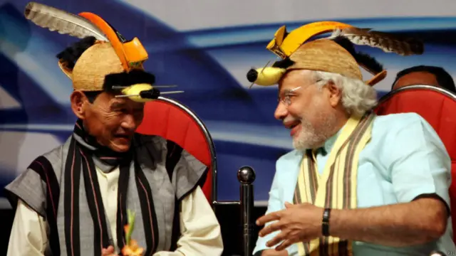 नरेंद्र मोदी