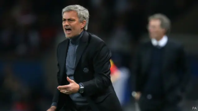 Jose Mourinho sẽ giúp Chelsea vô địch?