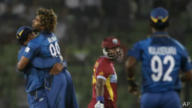 سری لنکا کی ٹیم تیسری بار ورلڈ ٹی ٹوئنٹی کے فائنل میں پہنچی ہے