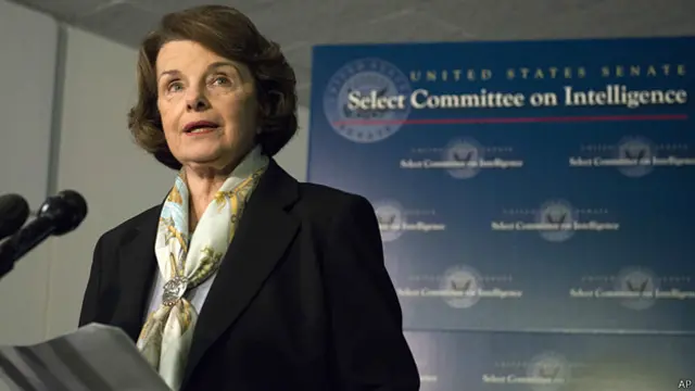 美國參議院情報委員會主席範斯坦於國會山莊向媒體記者講話（3/4/2014）