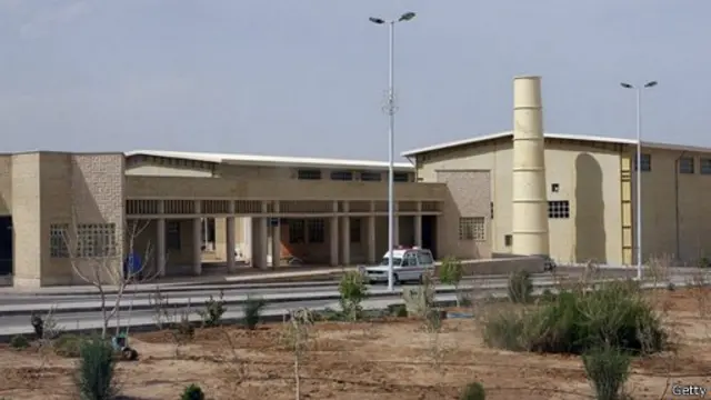 تفيد لائحة الاتهام بأن الأجهزة المباعة استخدمت في منشأة نطنز