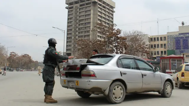 پلازمېنه کابل له څو ورځو راهیسې د کلکو امنیتي تدابیرو نیولو شاهده وه. 