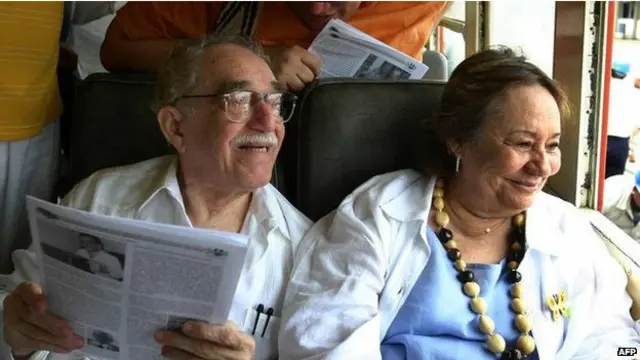 بیش از نیم قرن زندگی با همسرش مرسدس بارچا 