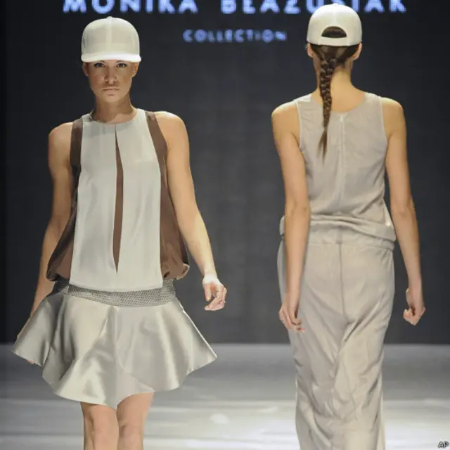 जिंगारा स्विमवियर