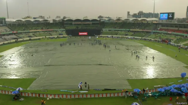 ورلڈ ٹی 20 ٹورنامنٹ کا ایک سیمی فائنل بھی بارش سے متاثر ہوا تھا