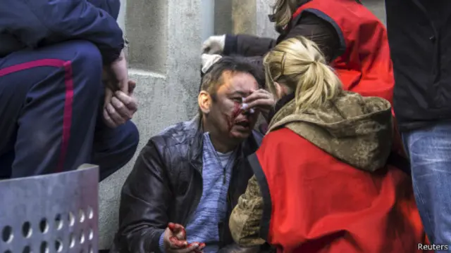 Во время штурма здания СБУ в Луганске были раненые