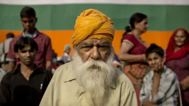 مناصرو غاندي في تجمع سبق الانتخابات