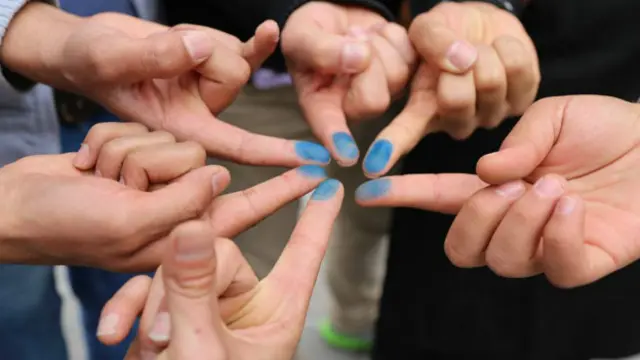 افغانستان میں آزاد انتخابی کمیشن کا کہنا ہے کہ تین ہزار سے زائد شکایات موصول ہوئی ہیں