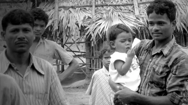 छत्तीसगढ़, आदिवासी, आंध्र प्रदेश, बेदखल, क़तार के आख़िरी