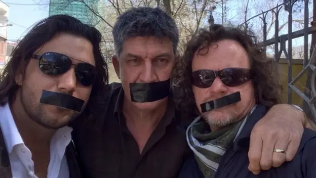 صحفيو القناة الرابعة في كابول بأفغانستان