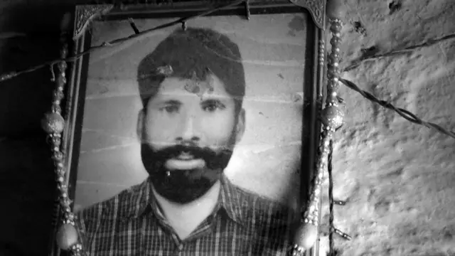 इंदिरा, विदर्भ की विधवा, क़तार का आख़िरी