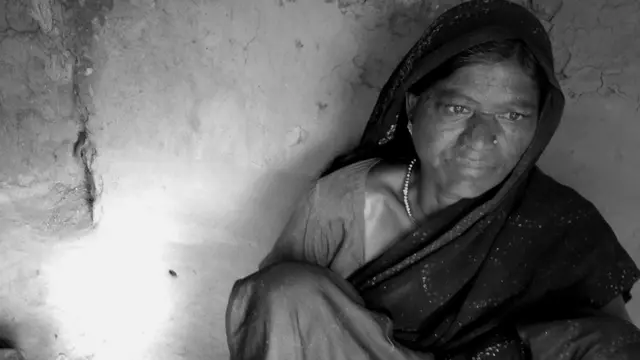 विदर्भ की विधवा, क़तार का आख़िरी