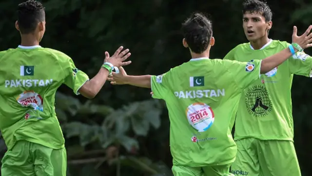 पाकिस्तान स्ट्रीट फुटबॉल