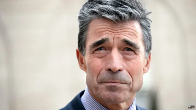 NATO Baş katibi Anders Fogh Rasmussen Rusiya hakimiyyətini Ukrayna ərazisinə rus qoşunlarının yeridilməsinin ağır nəticəli “tarixi səhv” olacağı ilə bağlı xəbərdarlıq edib.