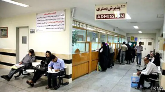 به گزارش شرق، شمار ایرانیانی که به دلیل هزینه‌های درمان به زیر خط فقر سقوط کرده‌اند، دو و نیم برابر شده