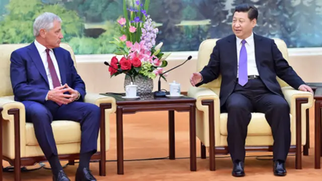 美国防长哈格尔与中国主席习近平在北京会晤 (新华社图)