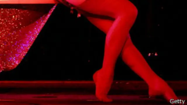 kaki penari burlesque, Getty