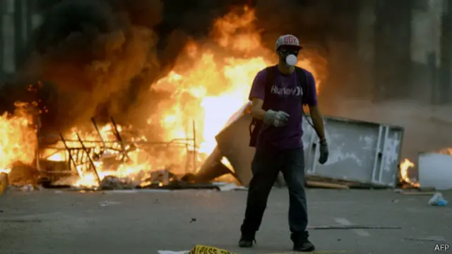 Barricadas em Caracas. AFP