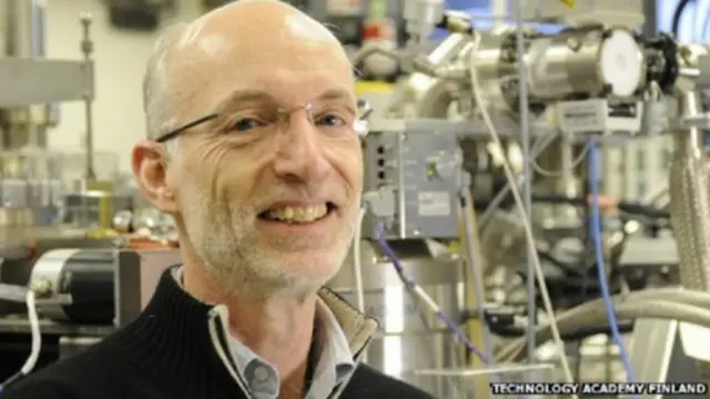 العالم البريطاني ستيوارت باركين الفائز بجائزة تكنولوجيا الألفية