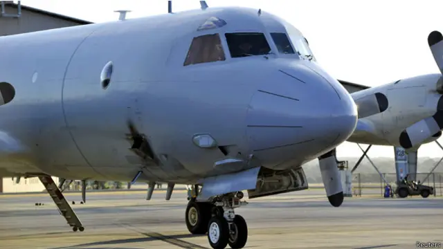 التقطت الذبذبات طائرة استطلاع استرالية من طراز P3 Orion