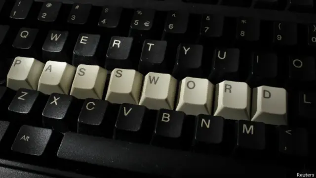 पासवर्ड