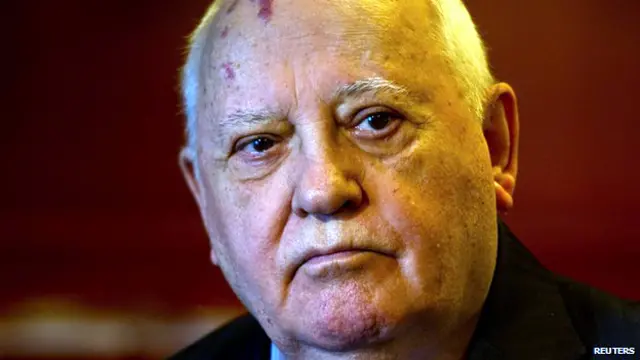 ميخائيل غورباتشوف: "طلب سخيف"