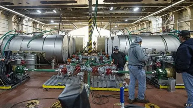 قامت لجنة دولية بتقصي مخزون دمشق من السلاح الكيماوي