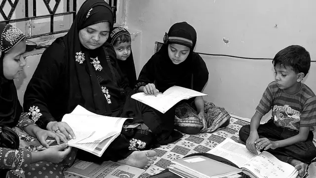 बिलक़ीस बानो, क़तार के आख़िरी